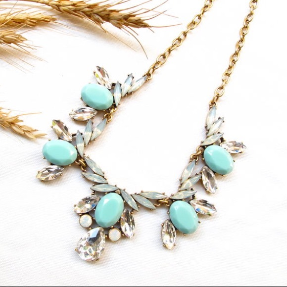 J. Crew Teal Statement Necklace - Picture 2 of 6